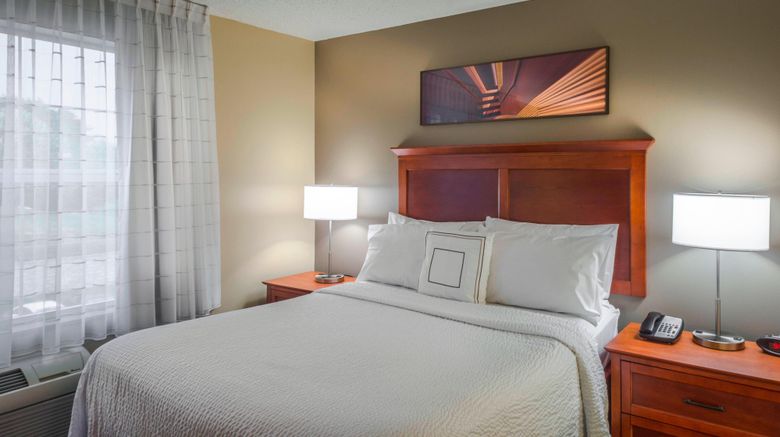 <b>TownePlace Suites Baltimore BWI Airport Suite</b>. Images powered by <a href="https://www.leonardoworldwide.com/" title="Leonardo Worldwide" target="_blank">Leonardo</a>.