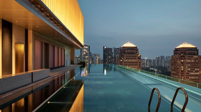 <b>COMO Metropolitan Singapore Pool</b>. Images powered by <a href="https://www.leonardoworldwide.com/" title="Leonardo Worldwide" target="_blank">Leonardo</a>.