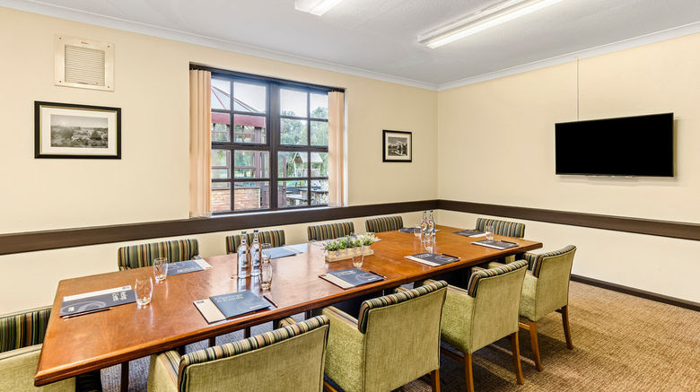 <b>Dragonfly Hotel Peterborough Meeting</b>. Images powered by <a href="https://www.leonardoworldwide.com/" title="Leonardo Worldwide" target="_blank">Leonardo</a>.