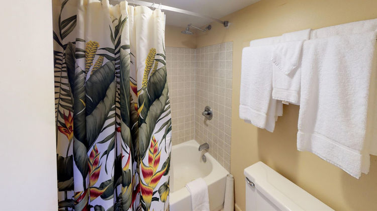 Hotel Moloka'i Room