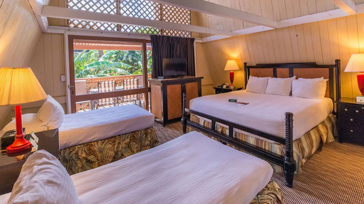 Hotel Moloka'i Room