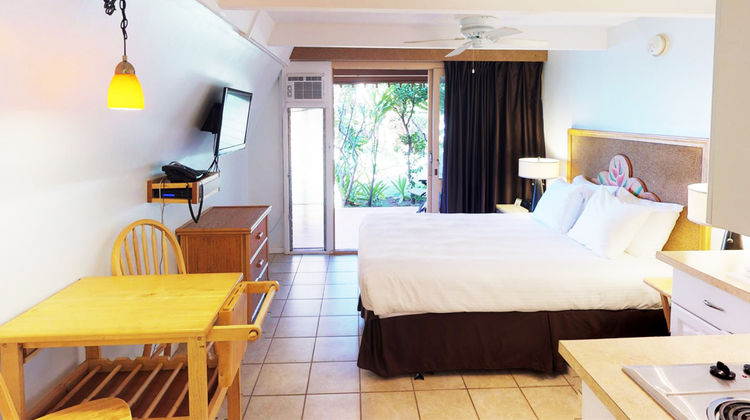 Hotel Moloka'i Room