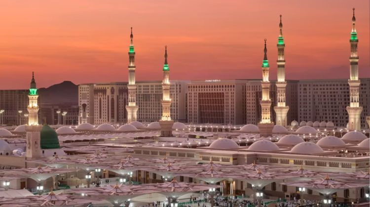 Dar Al Iman InterContinental Madinah Lobby