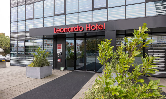 Leonardo Hotel Groningen Exterior