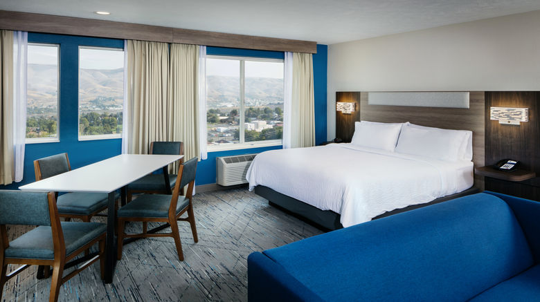<b>Holiday Inn Express Room</b>. Images powered by <a href="https://www.leonardoworldwide.com/" title="Leonardo Worldwide" target="_blank">Leonardo</a>.