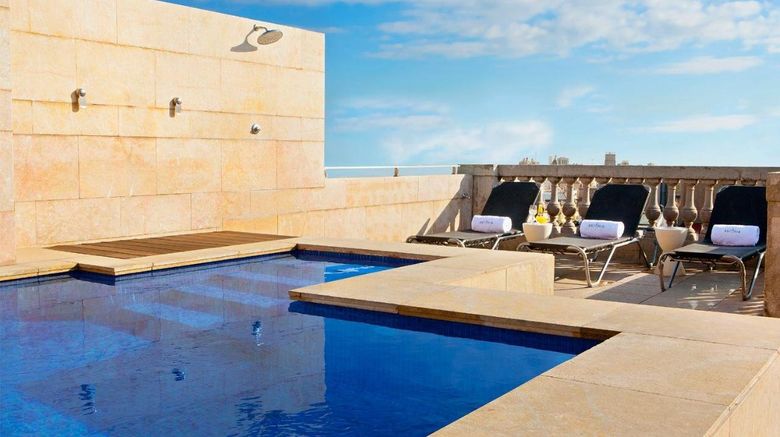 <b>Hotel Astoria Pool</b>. Images powered by <a href="https://www.leonardoworldwide.com/" title="Leonardo Worldwide" target="_blank">Leonardo</a>.