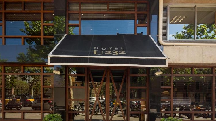 U232 Hotel Exterior