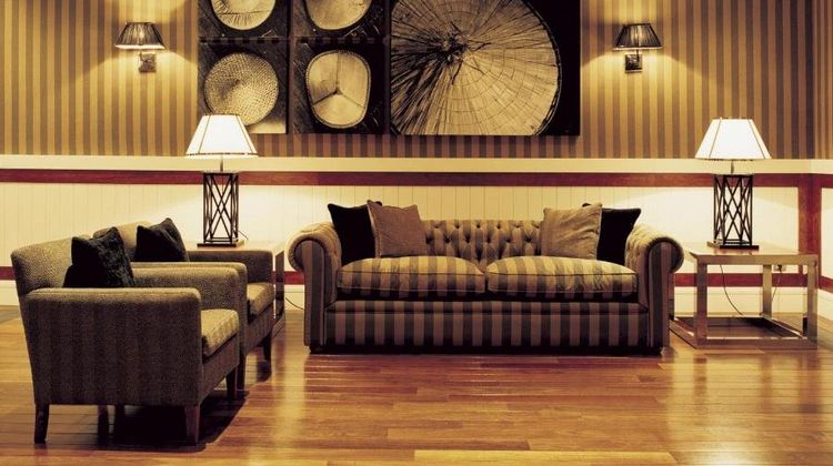 Hotel 1898 Lobby
