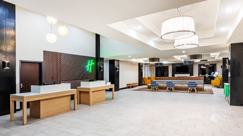 <b>Holiday Inn & Suites Tulsa South Exterior</b>. Images powered by <a href="https://www.leonardoworldwide.com/" title="Leonardo Worldwide" target="_blank">Leonardo</a>.