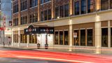 Des Lux Hotel Exterior