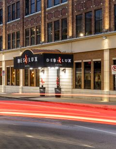Des Lux Hotel