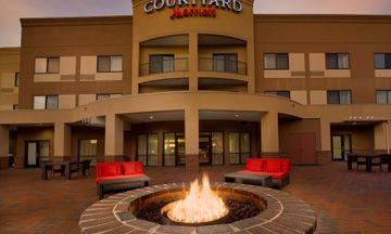 Courtyard by Marriott Waldorf