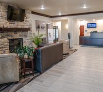Cobblestone Hotel & Suites Lobby