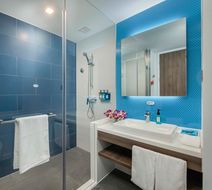 Holiday Inn Express Xuhui Binjiang Room