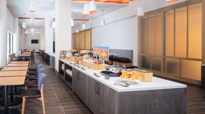 <b>SpringHill Suites NYC/Times Square South Restaurant</b>. Images powered by <a href="https://www.leonardoworldwide.com/" title="Leonardo Worldwide" target="_blank">Leonardo</a>.