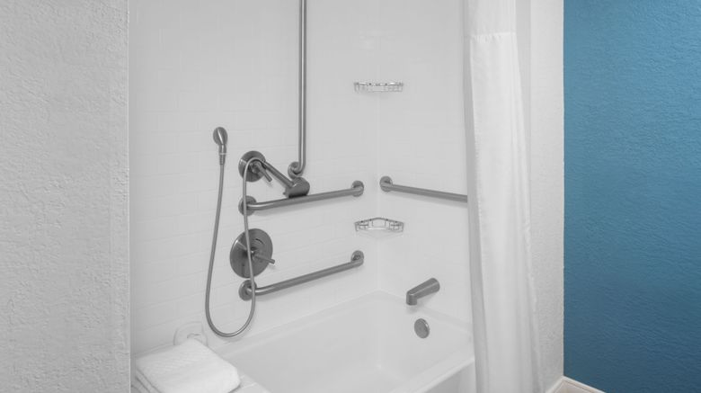 <b>Residence Inn by Marriott Boston Dedham Room</b>. Images powered by <a href="https://www.leonardoworldwide.com/" title="Leonardo Worldwide" target="_blank">Leonardo</a>.
