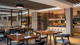 Courtyard by Marriott Siem Reap Resort Restaurant