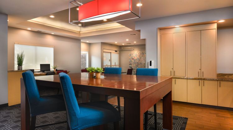 TownePlace Suites Houston Westchase Restaurant