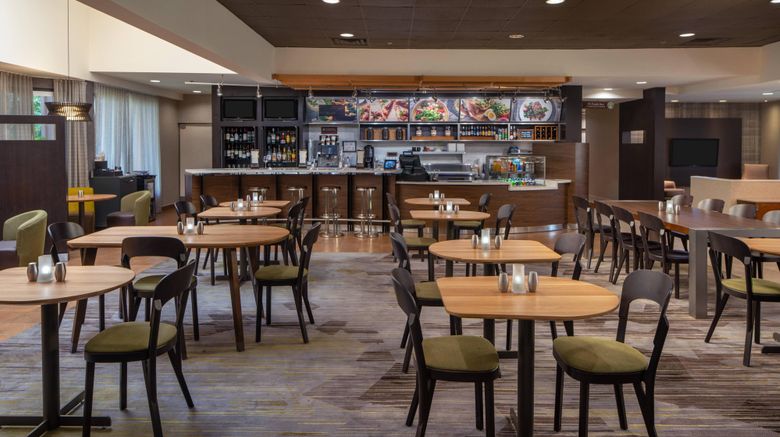 <b>Courtyard Jacksonville Mayo Clinic/Beach Restaurant</b>. Images powered by <a href="https://www.leonardoworldwide.com/" title="Leonardo Worldwide" target="_blank">Leonardo</a>.