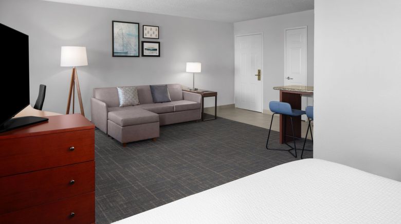 <b>Residence Inn San Diego Downtown Suite</b>. Images powered by <a href="https://www.leonardoworldwide.com/" title="Leonardo Worldwide" target="_blank">Leonardo</a>.