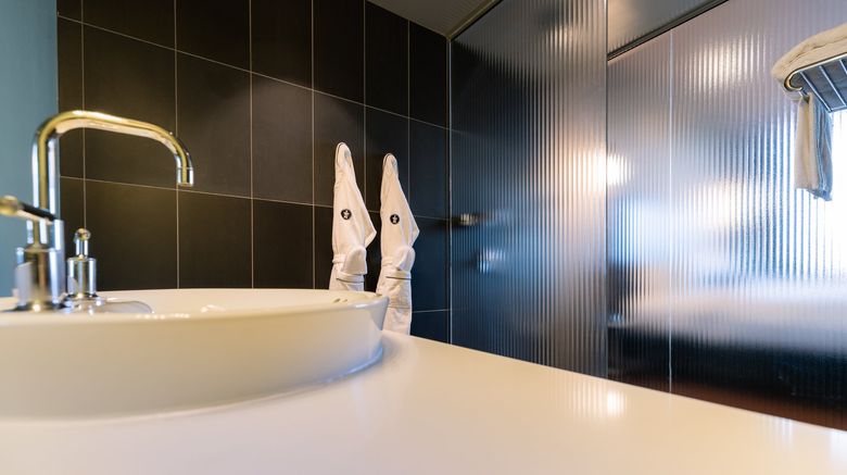 <b>The Iron Horse Hotel Room</b>. Images powered by <a href="https://www.leonardoworldwide.com/" title="Leonardo Worldwide" target="_blank">Leonardo</a>.