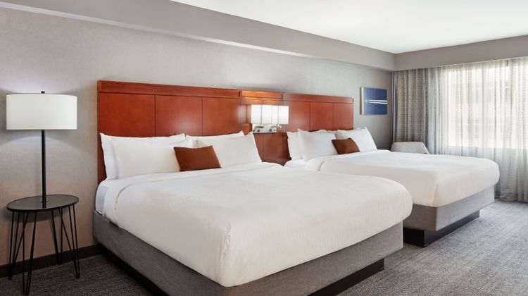 Courtyard Los Angeles LAX/Century Blvd Room