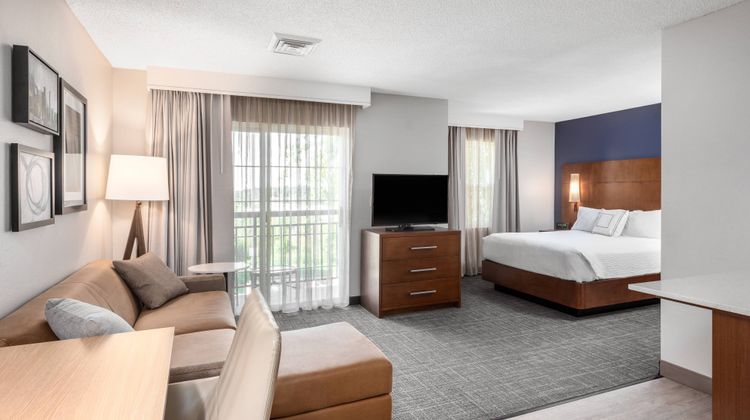 Residence Inn by Marriott Springfield Suite