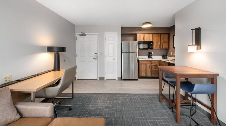 Residence Inn by Marriott Springfield Suite