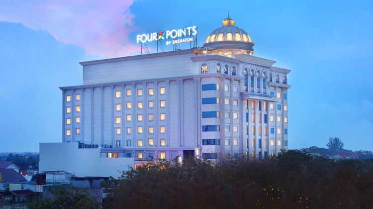 Four Points by Sheraton Medan Exterior