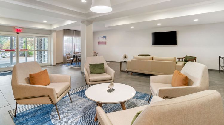 Fairfield Inn by Marriott Lobby