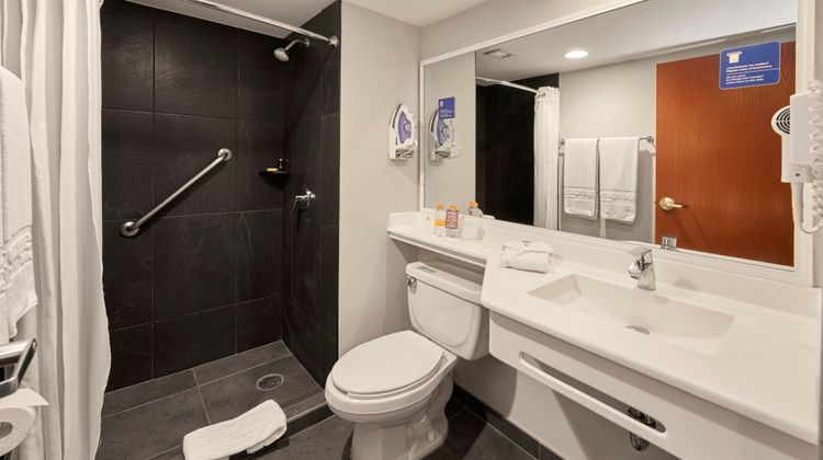 City Express Plus-Marriott Arpt Riviera Room
