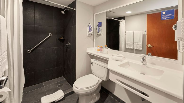<b>City Express Plus-Marriott Arpt Riviera Room</b>. Images powered by <a href="https://www.leonardoworldwide.com/" title="Leonardo Worldwide" target="_blank">Leonardo</a>.