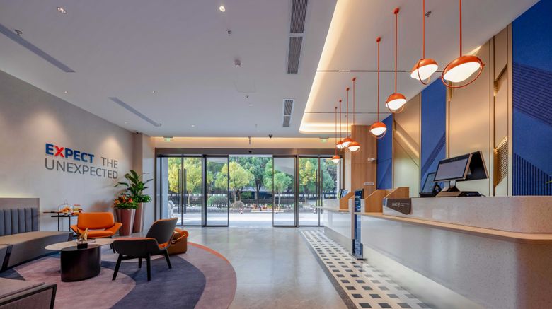 <b>Holiday Inn Exp Hongqiao Linkon Exterior</b>. Images powered by <a href="https://www.leonardoworldwide.com/" title="Leonardo Worldwide" target="_blank">Leonardo</a>.