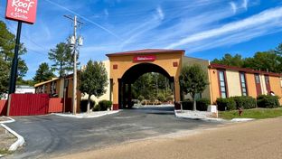 Red Roof Inn & Suites Jackson - Richland