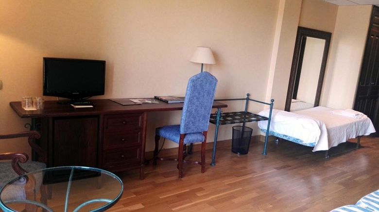 <b>Hotel Tudanca-Aranda Room</b>. Images powered by <a href="https://www.leonardoworldwide.com/" title="Leonardo Worldwide" target="_blank">Leonardo</a>.