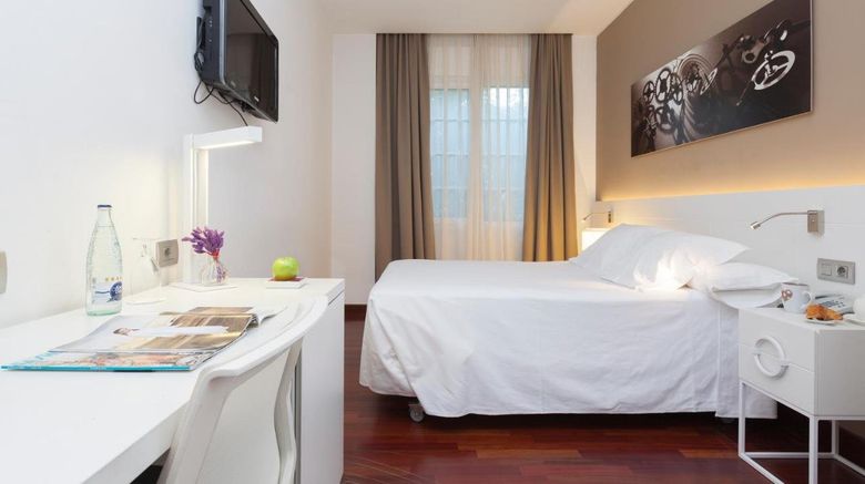 <b>URH Ciutat de Mataro Room</b>. Images powered by <a href="https://www.leonardoworldwide.com/" title="Leonardo Worldwide" target="_blank">Leonardo</a>.