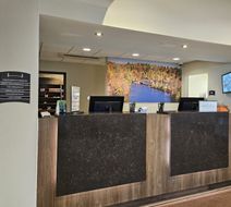 Staybridge Suites Marquette Exterior
