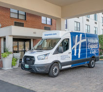 Holiday Inn Express Hotel & Suites Lobby