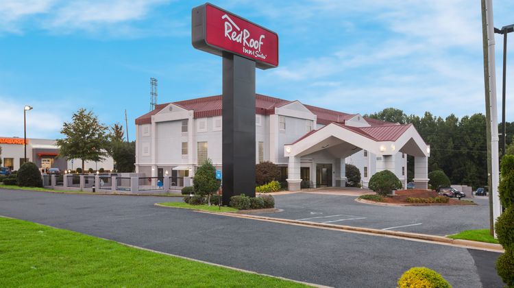 Red Roof Inn & Suites Newnan Exterior