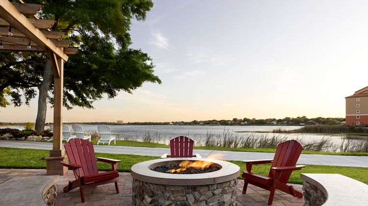 Westgate Lakes Resort & Spa Exterior