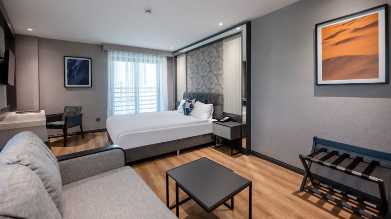 <b>Four Points Flex Antalya Lara Room</b>. Images powered by <a href="https://www.leonardoworldwide.com/" title="Leonardo Worldwide" target="_blank">Leonardo</a>.