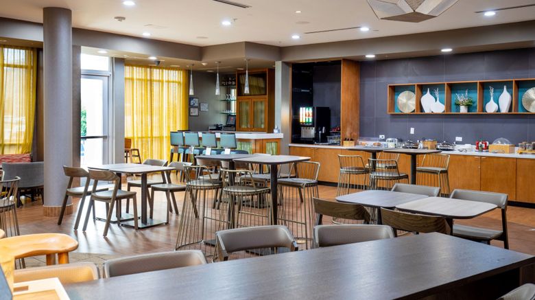 <b>SpringHill Suites Baton Rouge Gonzales Lobby</b>. Images powered by <a href="https://www.leonardoworldwide.com/" title="Leonardo Worldwide" target="_blank">Leonardo</a>.