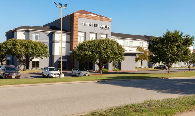 SpringHill Suites by Marriott Exterior