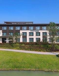 Fairfield Yangzhou Slender West Lake