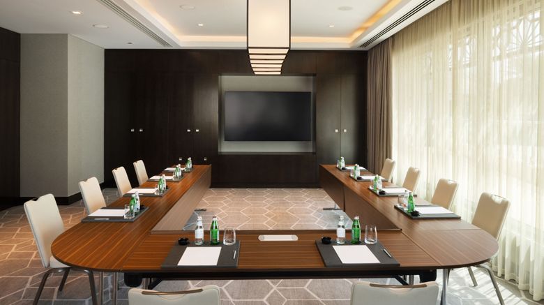 <b>JW Marriott Muscat Meeting</b>. Images powered by <a href="https://www.leonardoworldwide.com/" title="Leonardo Worldwide" target="_blank">Leonardo</a>.