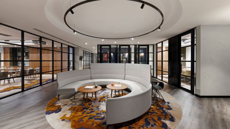 <b>Le Meridien Melbourne Meeting</b>. Images powered by <a href="https://www.leonardoworldwide.com/" title="Leonardo Worldwide" target="_blank">Leonardo</a>.