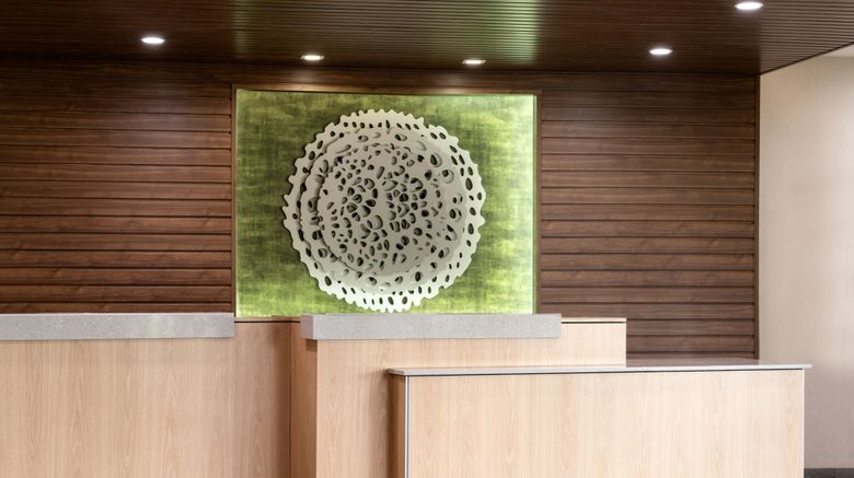<b>Fairfield Inn & Suites Cleveland Lobby</b>. Images powered by <a href="https://www.leonardoworldwide.com/" title="Leonardo Worldwide" target="_blank">Leonardo</a>.