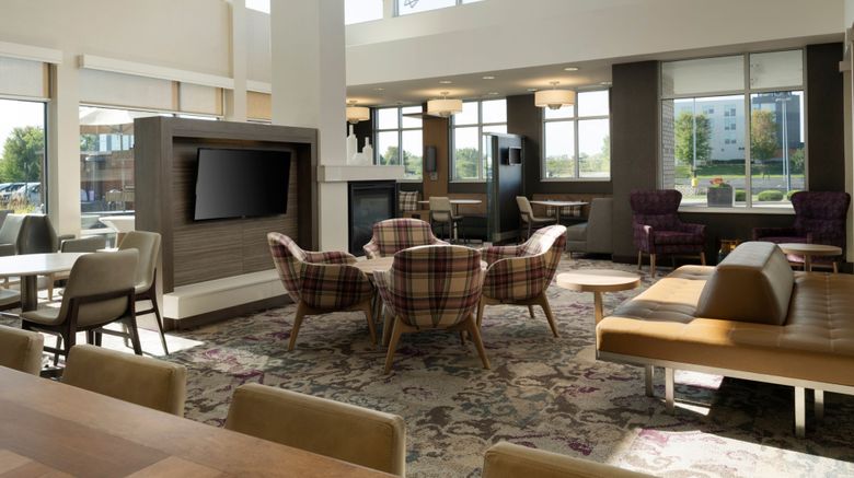 <b>Residence Inn Green Bay Downtown Lobby</b>. Images powered by <a href="https://www.leonardoworldwide.com/" title="Leonardo Worldwide" target="_blank">Leonardo</a>.
