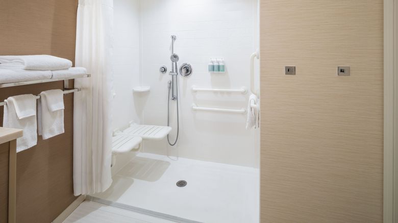 <b>Fairfield Inn & Suites Chillicothe Room</b>. Images powered by <a href="https://www.leonardoworldwide.com/" title="Leonardo Worldwide" target="_blank">Leonardo</a>.