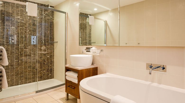 <b>Europa Hotel Room</b>. Images powered by <a href="https://www.leonardoworldwide.com/" title="Leonardo Worldwide" target="_blank">Leonardo</a>.